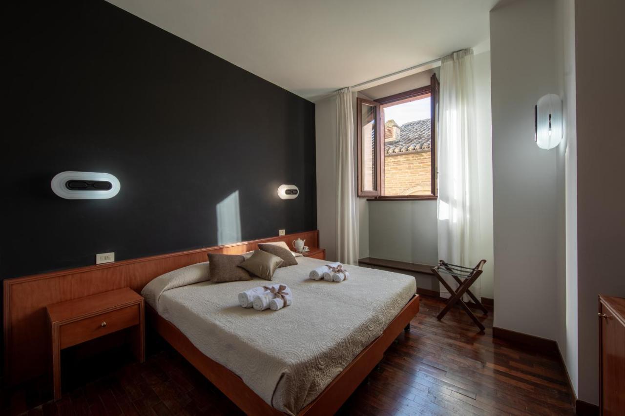 Hotel Grimaldi Treia Екстериор снимка